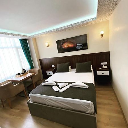 Ueskuedar Otel Stambuł Zewnętrze zdjęcie